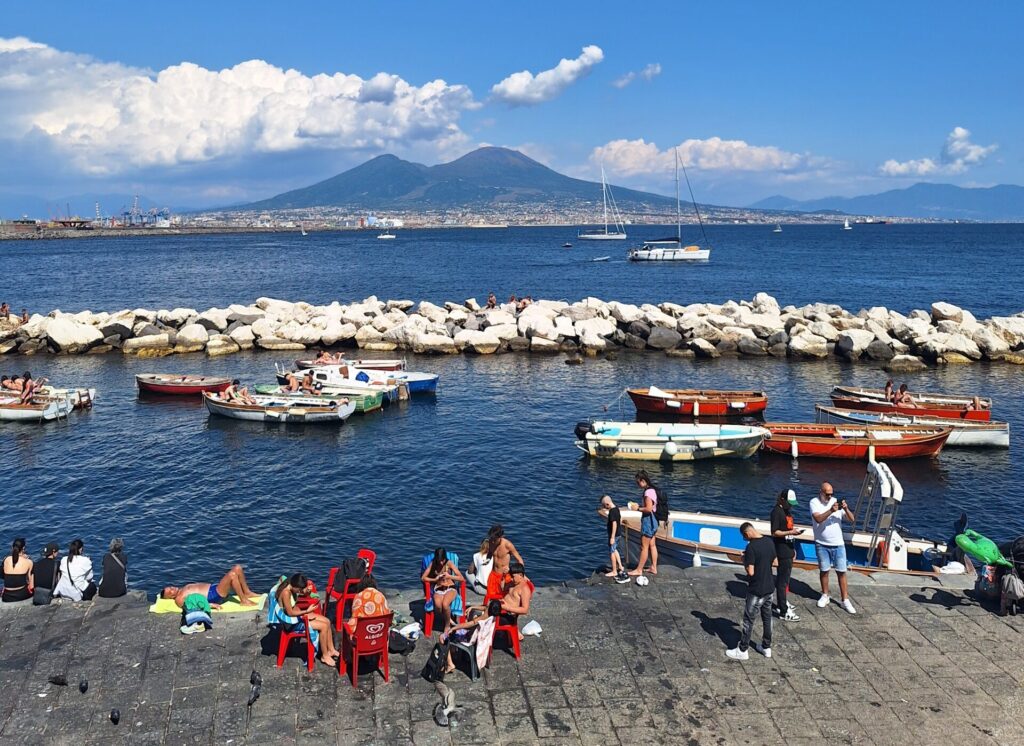 A tenger és a Vezúv